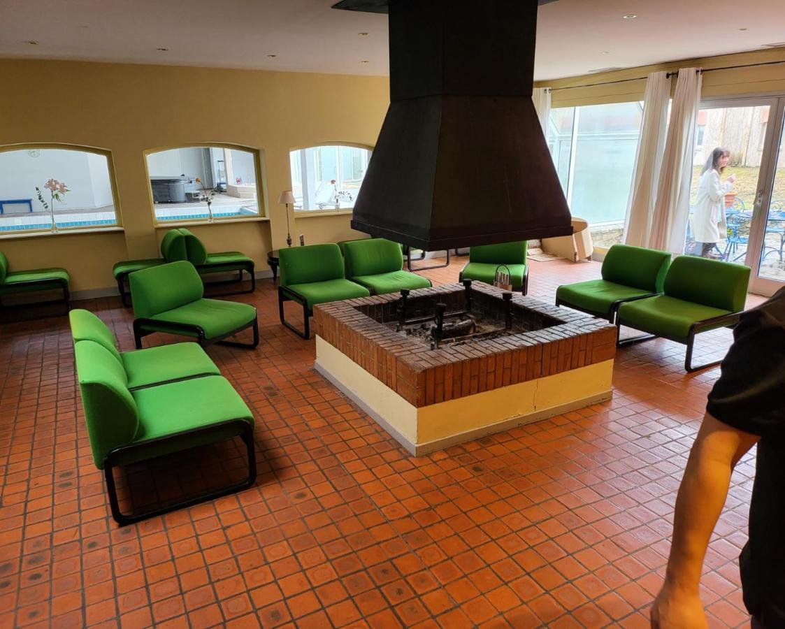 Hotel Causse Comtal Rodez, The Originals Relais Gages-le-Haut Dış mekan fotoğraf