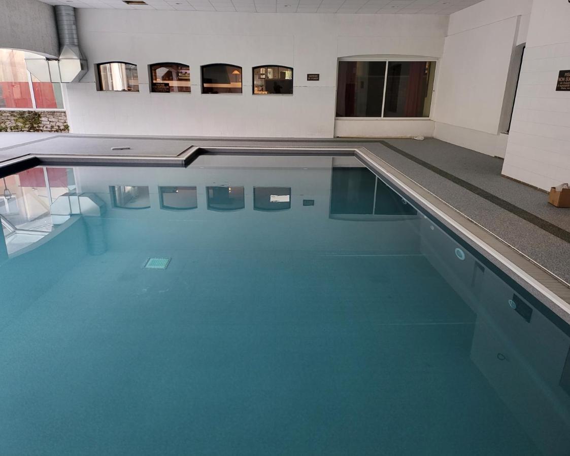 Hotel Causse Comtal Rodez, The Originals Relais Gages-le-Haut Dış mekan fotoğraf